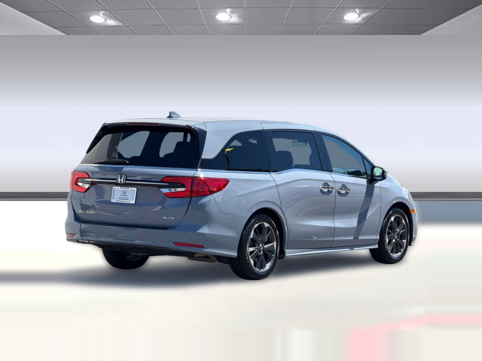 Used 2023 Honda Odyssey Elite image 8