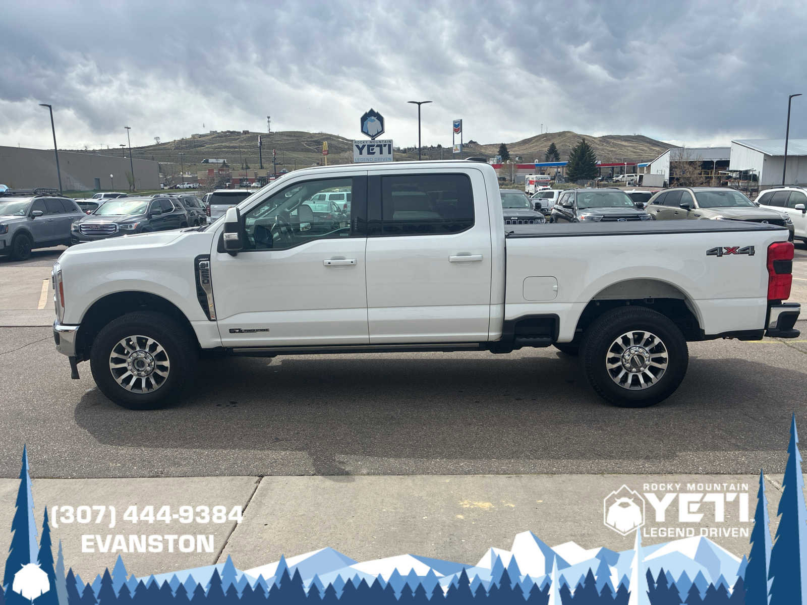 Used 2023 Ford F250 Lariat w/ Lariat Ultimate Package AWD/4WD image 6