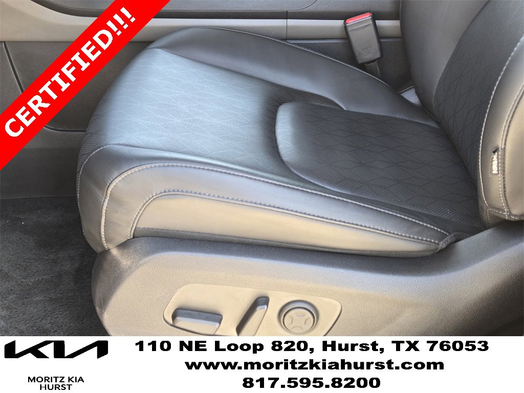 Certified 2025 Kia Carnival image 26