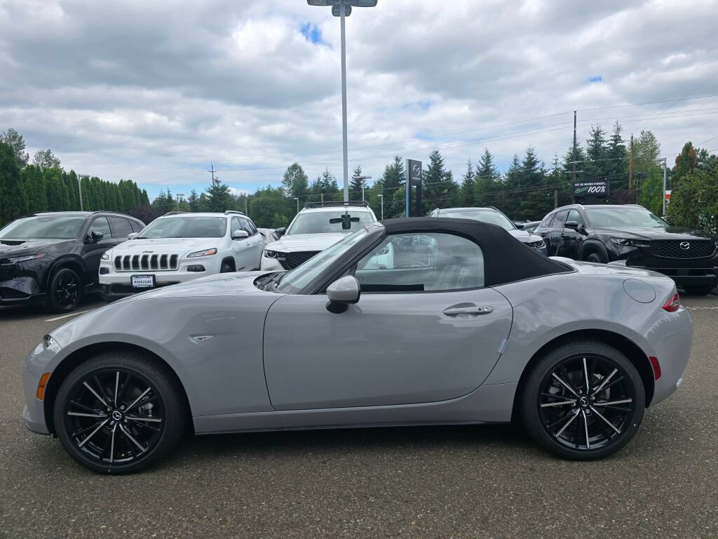 New 2026 MAZDA MX-5 Miata Grand Touring w/ Weather Package RWD image 2