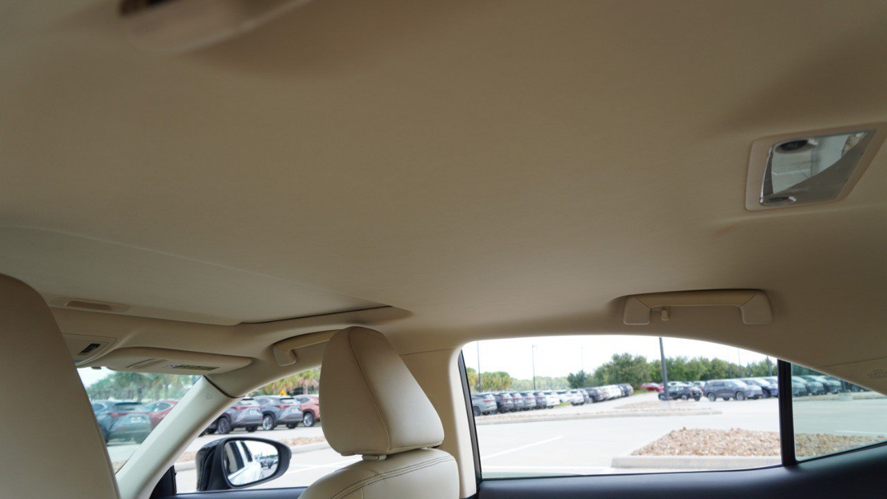 Used 2014 Lexus IS 250 w/ Premium Package RWD image 29