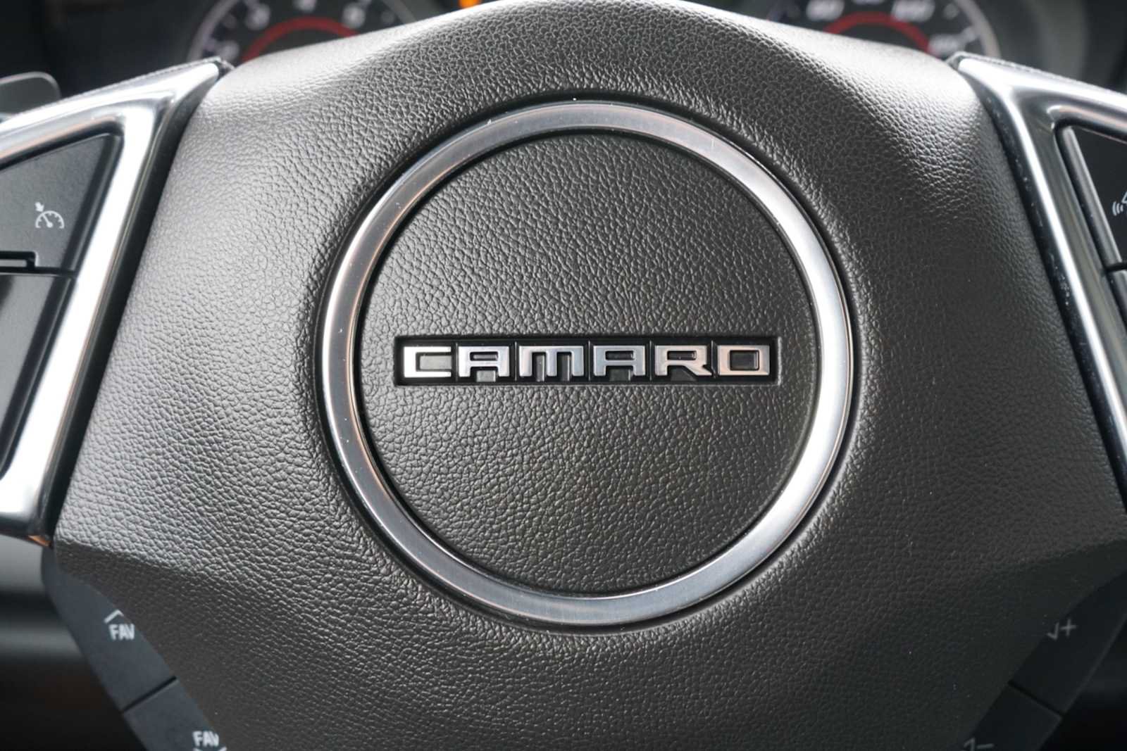 Used 2023 Chevrolet Camaro LT RWD image 13
