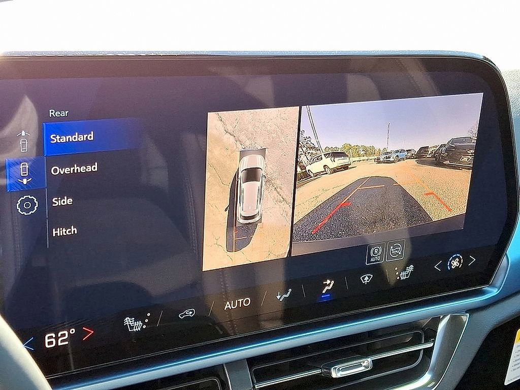 New 2026 Chevrolet Equinox EV LT image 12