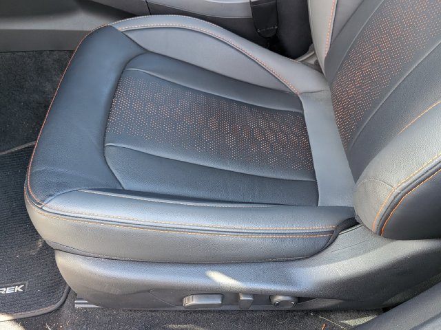 Used 2025 Subaru Crosstrek 2.5i Limited AWD/4WD image 15