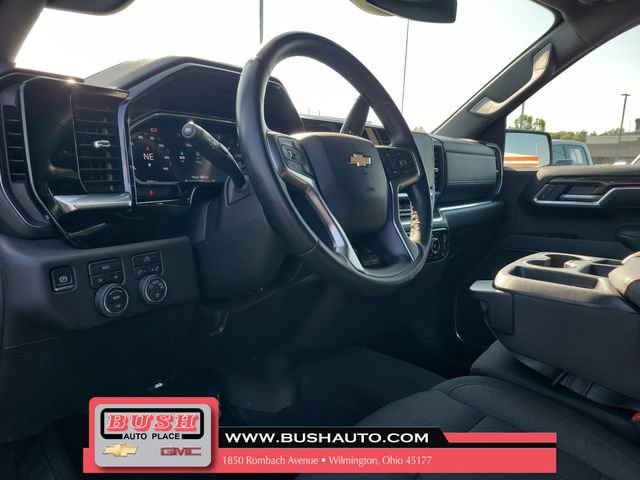 Used 2026 Chevrolet Silverado 1500 LT AWD/4WD image 19