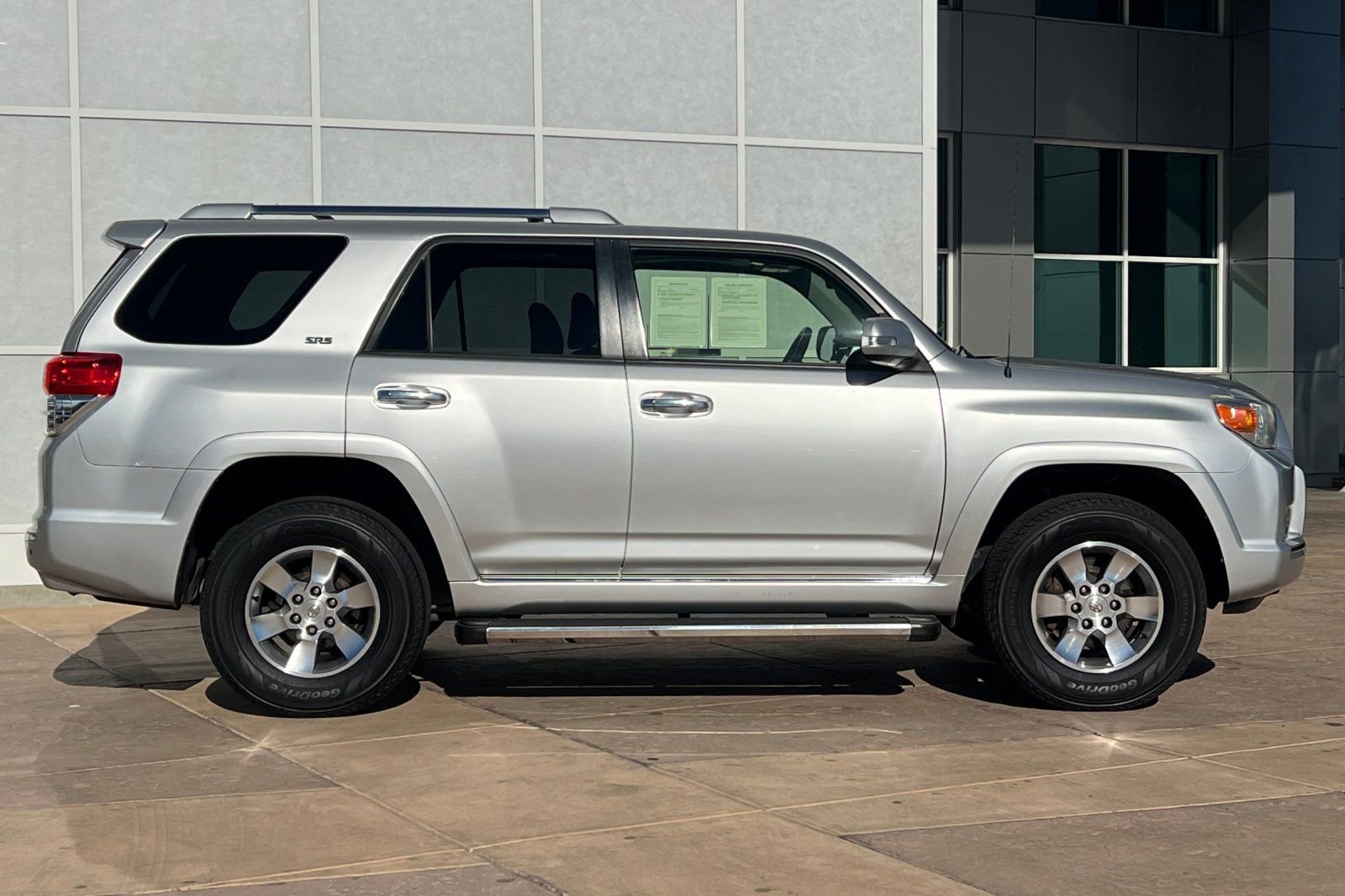 Used 2012 Toyota 4Runner SR5 image 3