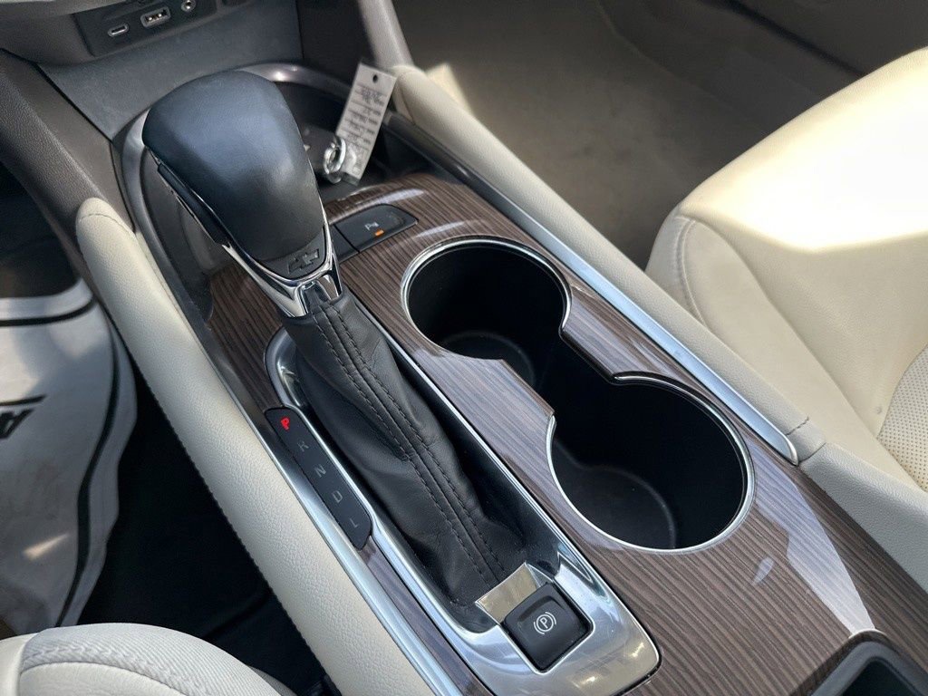 Used 2024 Chevrolet Malibu LT image 16