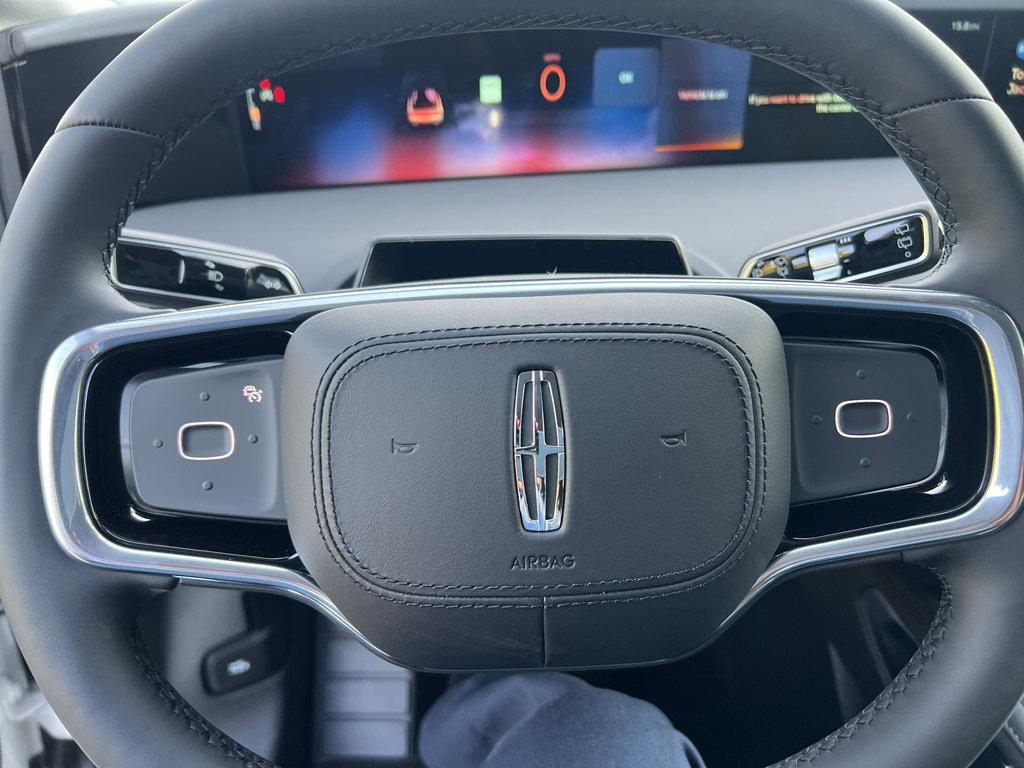 New 2026 Lincoln Nautilus Reserve w/ Jet Appearance Package image 11