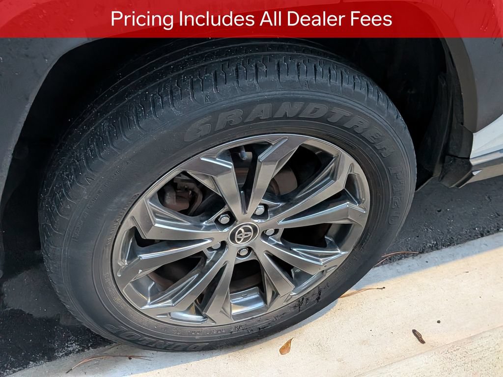 Certified 2023 Toyota RAV4 XLE Premium AWD/4WD image 9