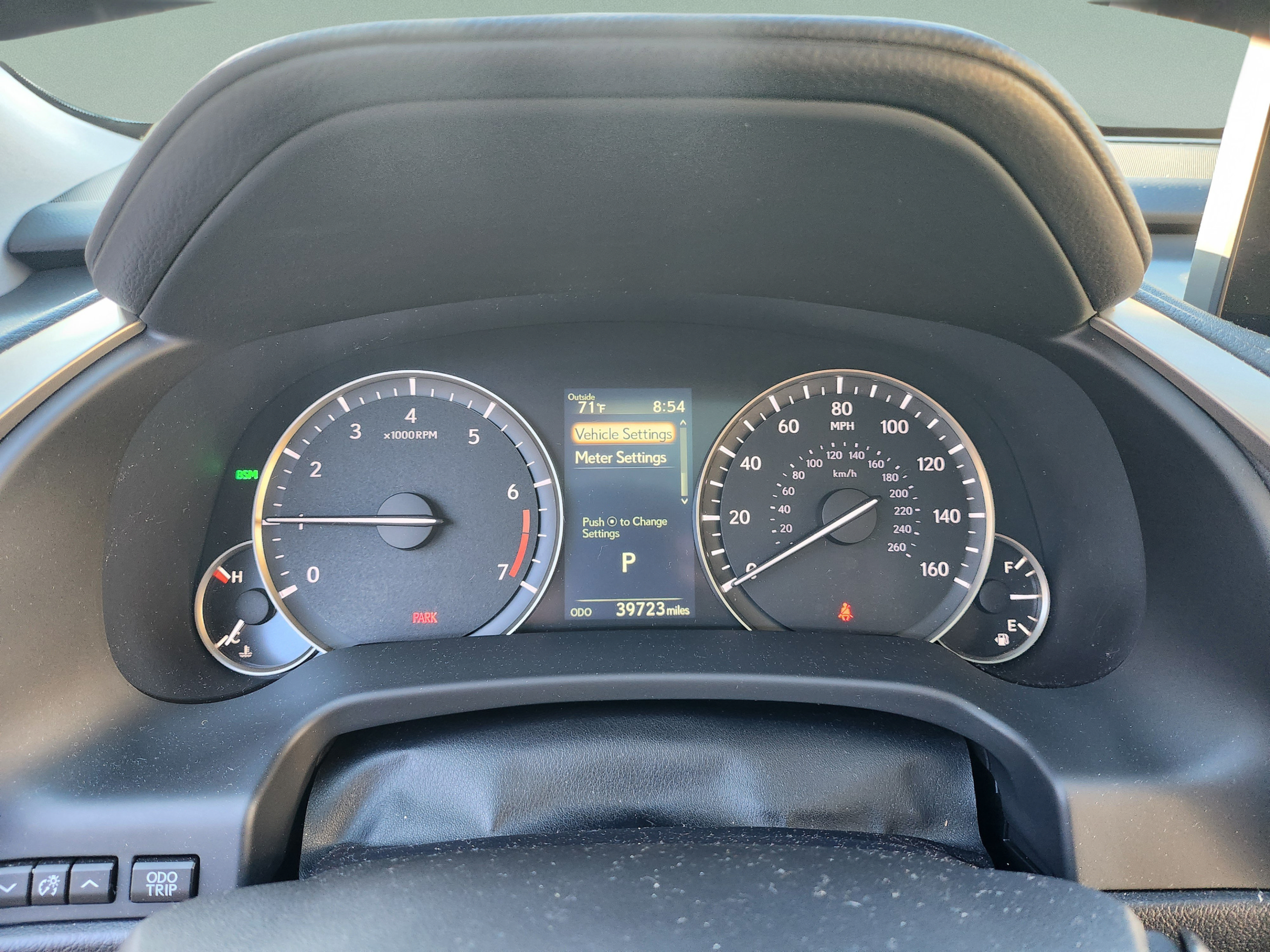 Used 2022 Lexus RX 350L Luxury w/ Cold Weather Package (CT) FWD image 14