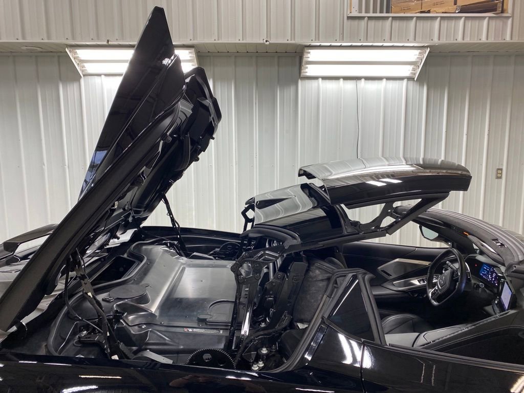 Certified 2022 Chevrolet Corvette Stingray Premium Conv w/ Z51 Performance Package image 39