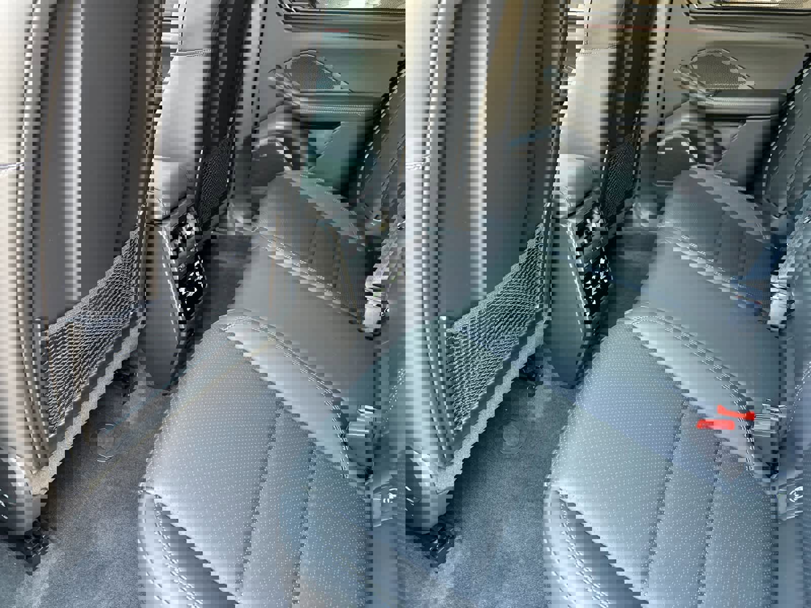 New 2026 Porsche Macan Turbo Electric image 13