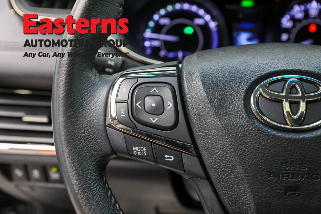 Used 2018 Toyota Avalon XLE Premium image 14