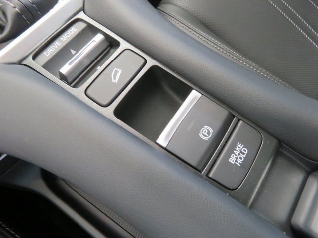 Certified 2024 Honda HR-V EX-L image 22