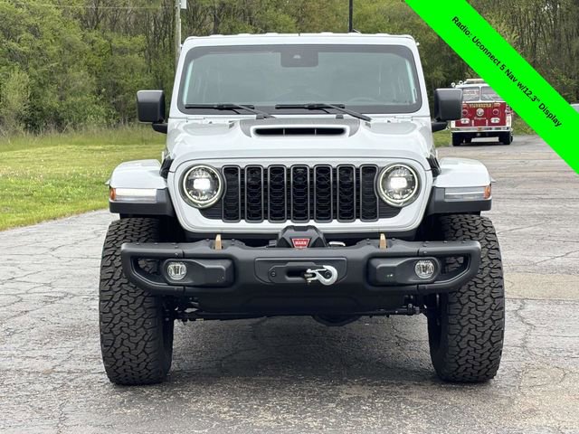 Used 2025 Jeep Wrangler Unlimited Rubicon 392 AWD/4WD image 30