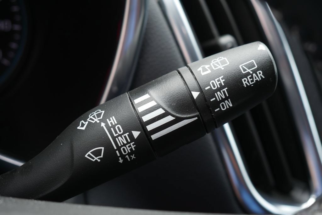 Used 2022 Chevrolet Equinox LT FWD image 20