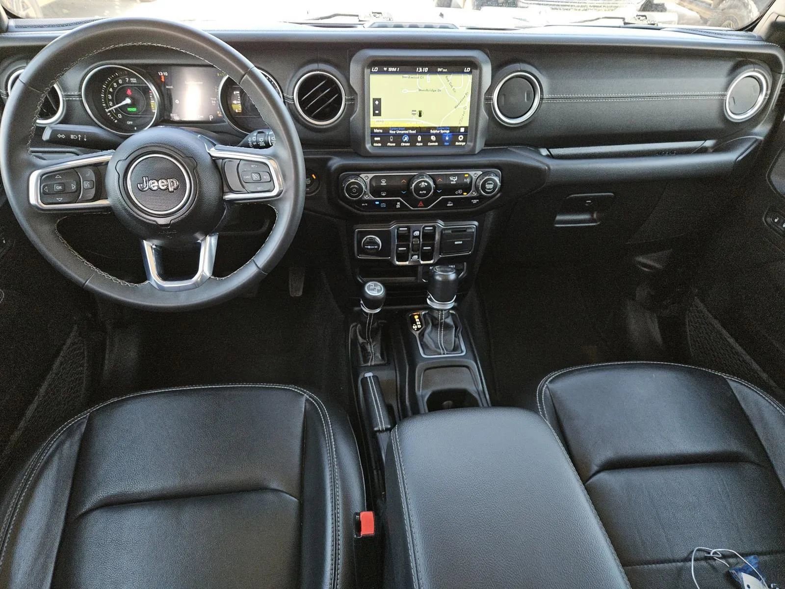 Used 2023 Jeep Wrangler Sahara image 14