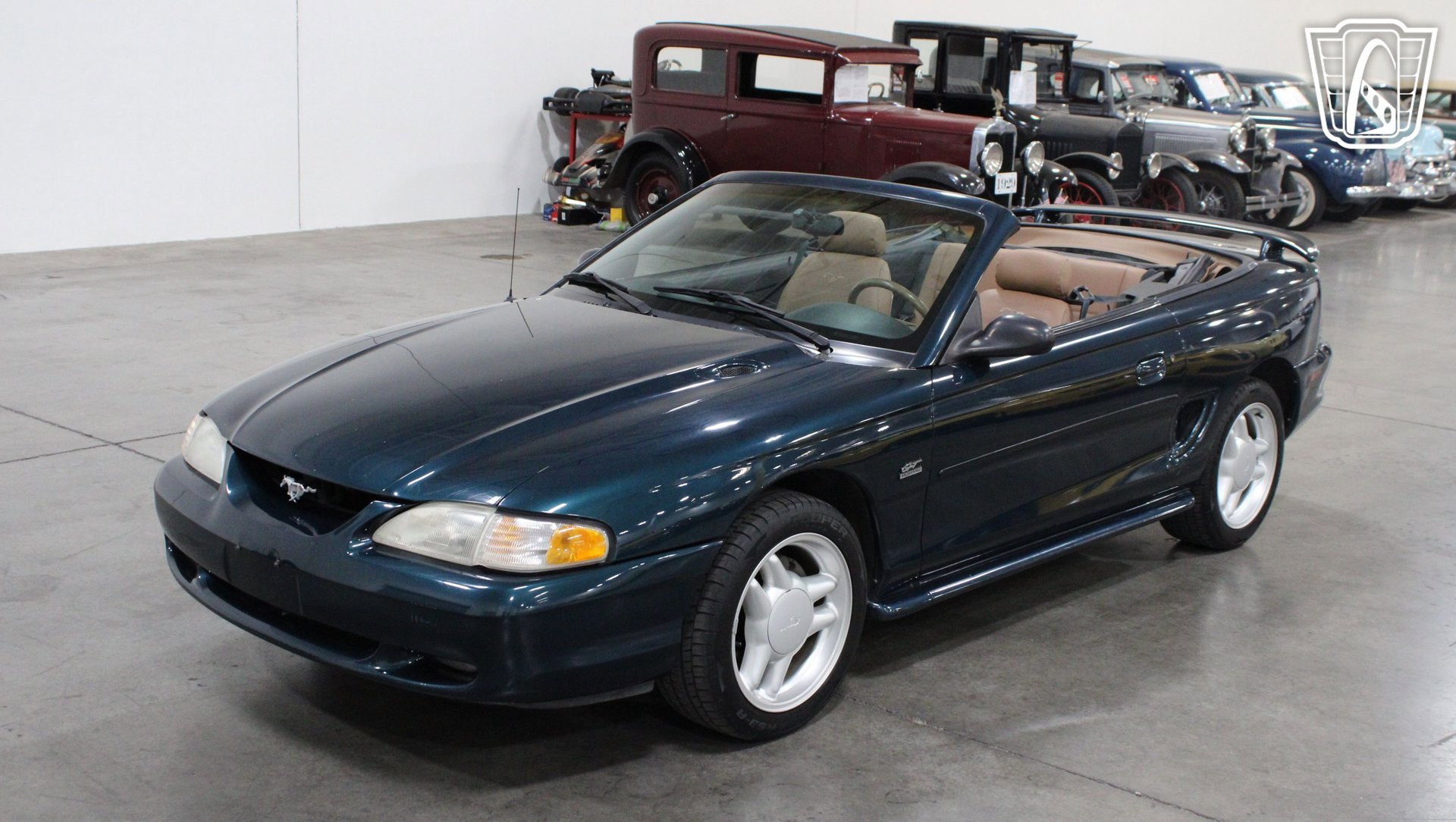 Used 1995 Ford Mustang GT RWD image 3