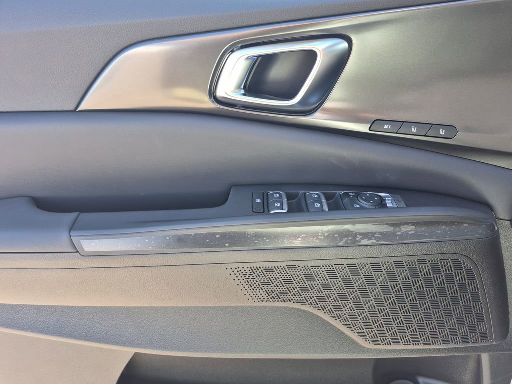 New 2026 Kia Carnival SX image 6