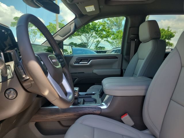 New 2026 GMC Sierra 1500 SLT w/ SLT Premium Plus Package RWD image 7