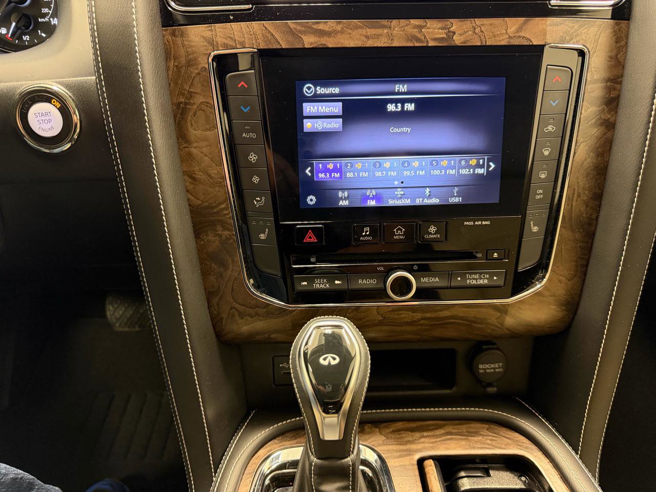 Used 2021 INFINITI QX80 Premium Select w/ Cargo Package RWD image 23