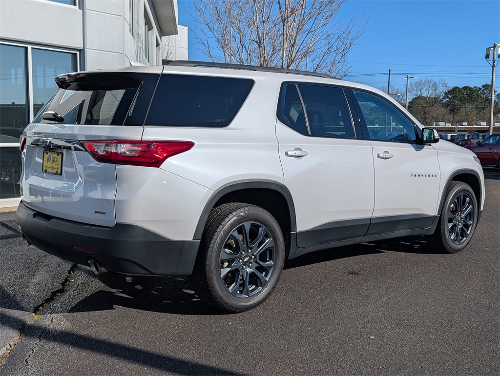 Used 2020 Chevrolet Traverse RS w/ LPO, Cargo Package image 4
