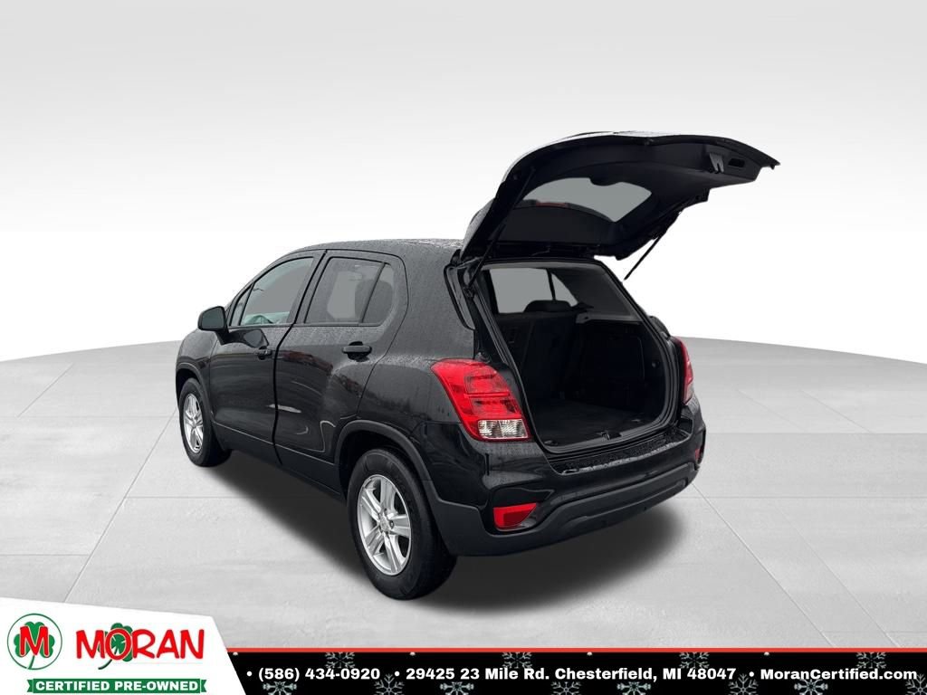 Used 2021 Chevrolet Trax LS w/ Tint and Cruise Package image 25