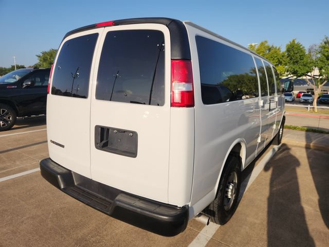 Used 2025 Chevrolet Express 3500 LS RWD image 6