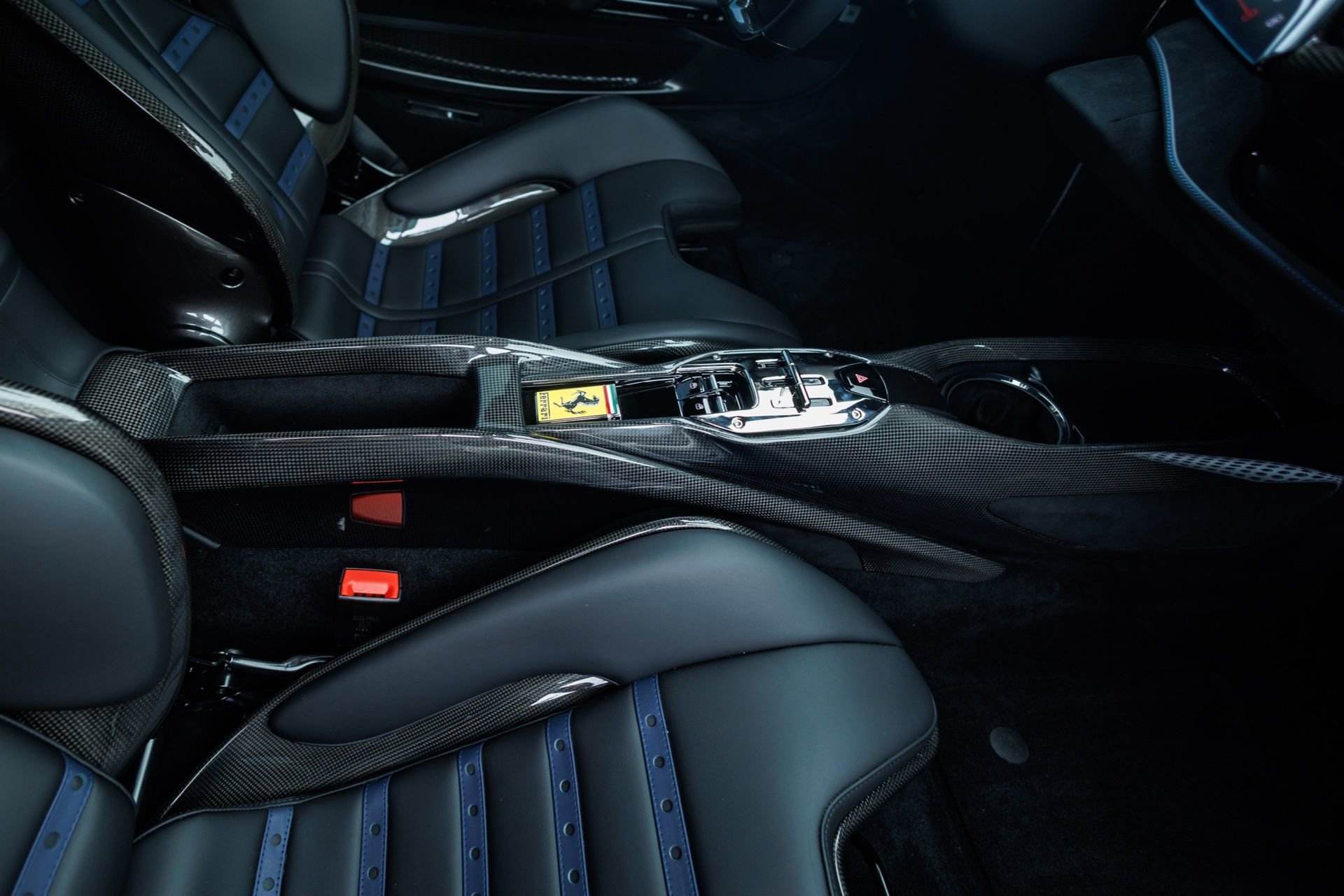 Used 2022 Ferrari SF90 Stradale image 60