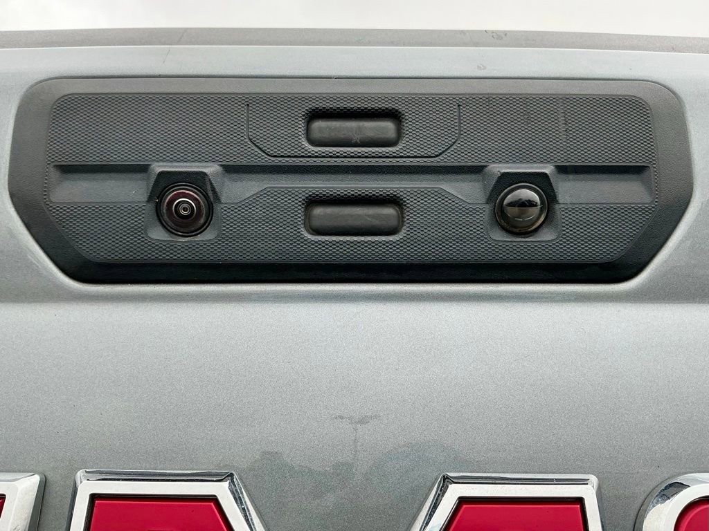Used 2019 GMC Sierra 1500 SLT w/ SLT Premium Plus Package AWD/4WD image 15