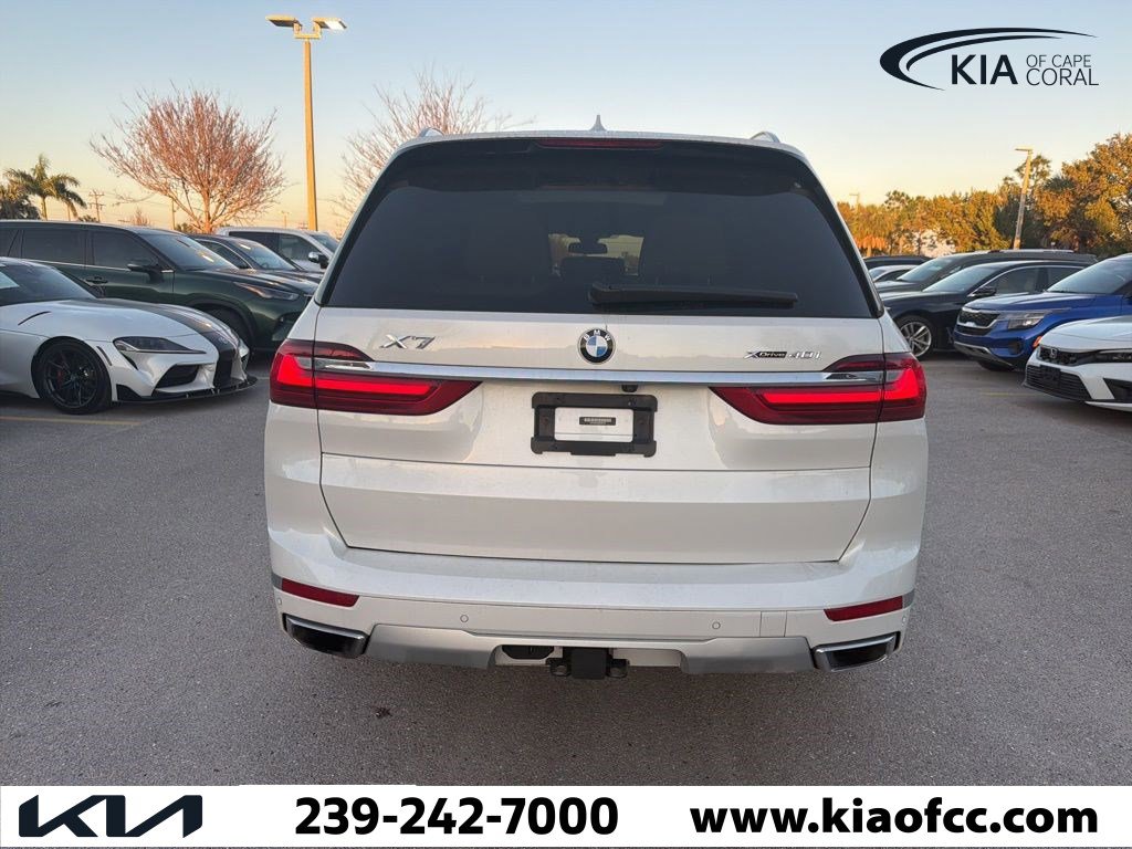 Used 2021 BMW X7 xDrive40i w/ Premium Package image 8