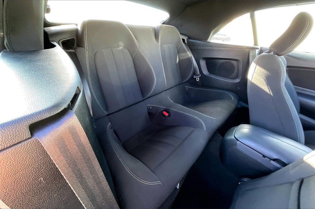 Used 2022 Ford Mustang Convertible w/ Equipment Group 101A image 28