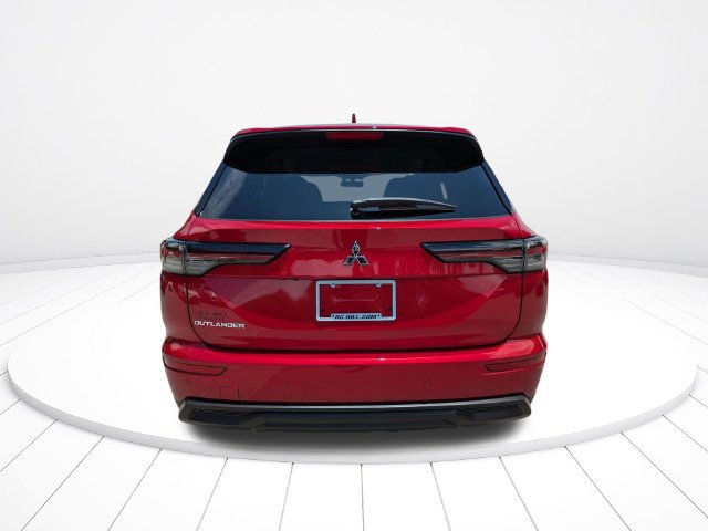 Used 2026 Mitsubishi Outlander ES FWD image 5