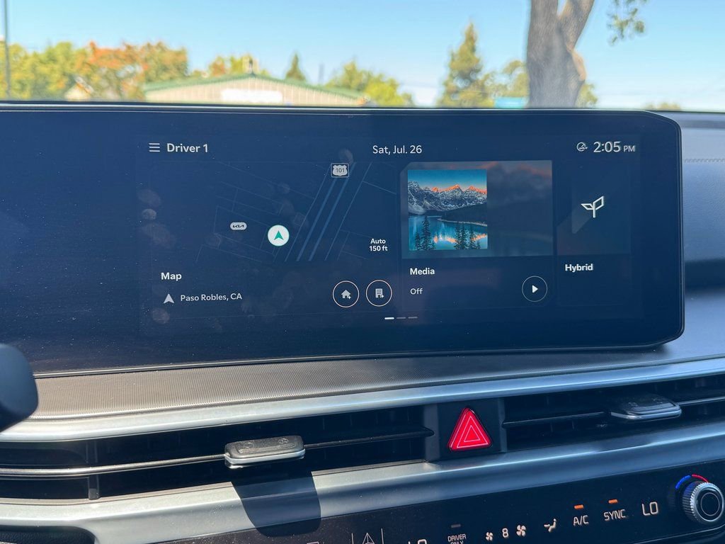 Certified 2025 Kia Sorento SX Prestige image 12