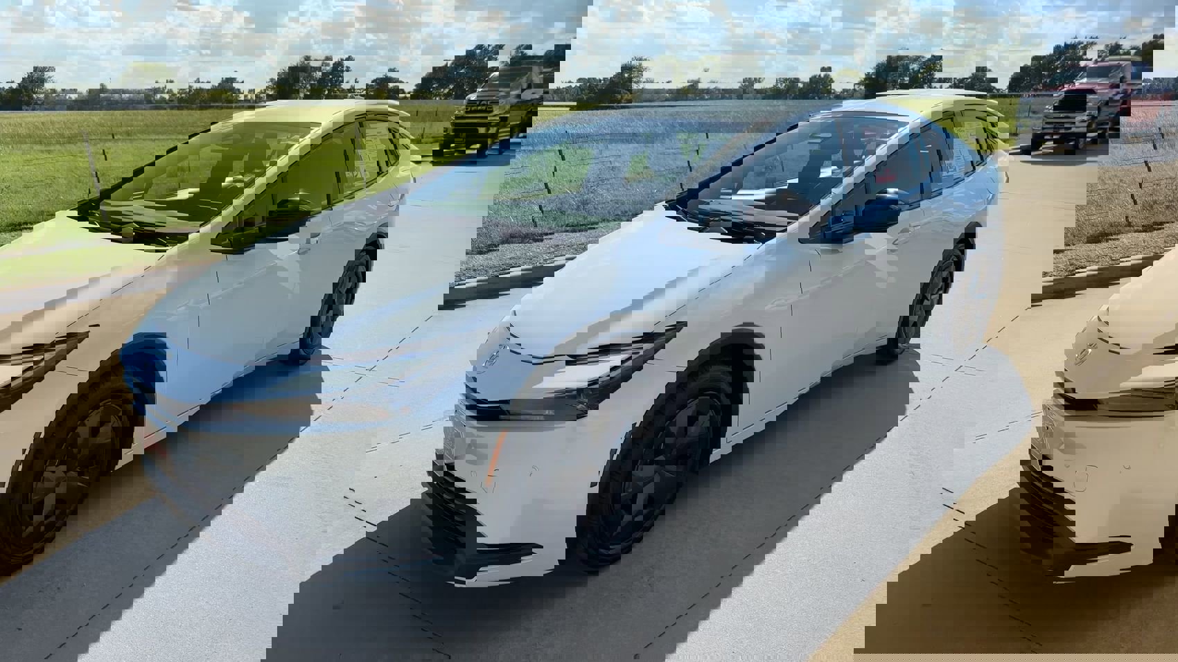Used 2025 Toyota Prius Limited image 5