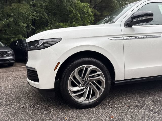 New 2027 Lincoln Navigator Reserve AWD/4WD image 10