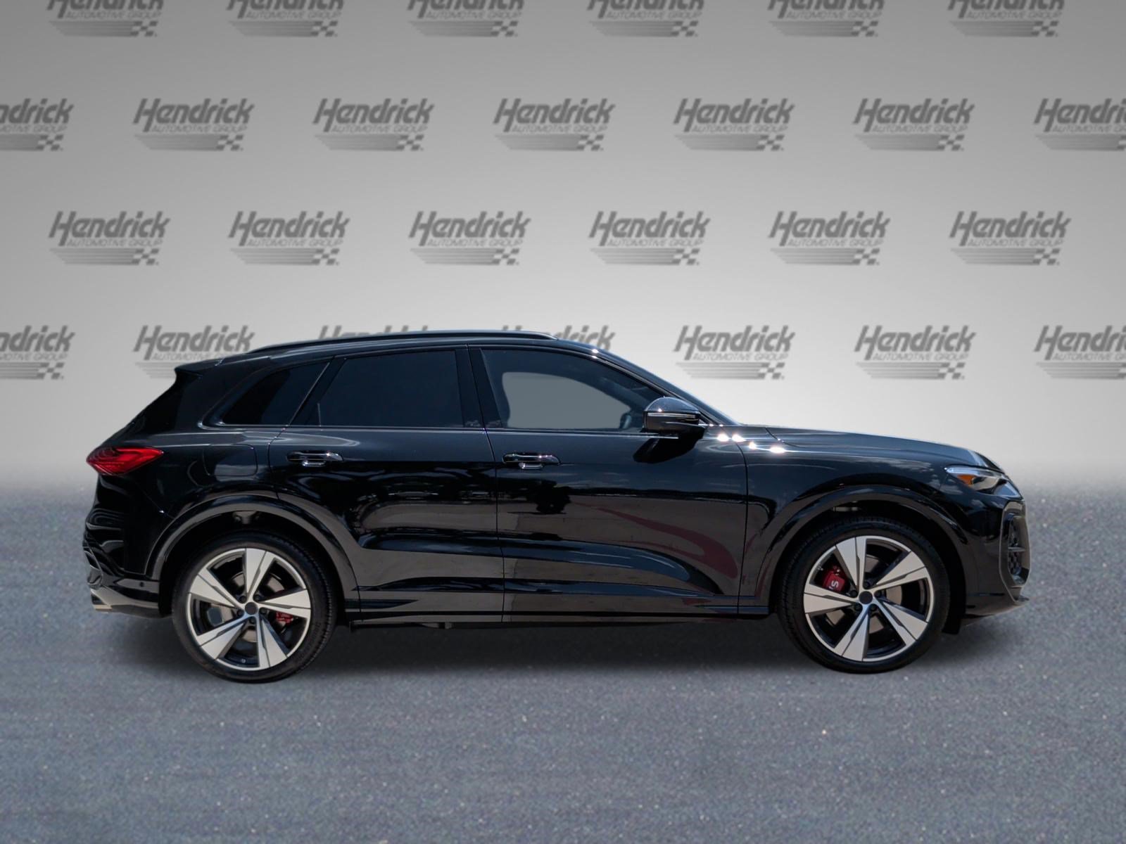 New 2026 Audi SQ5 Prestige AWD/4WD image 6