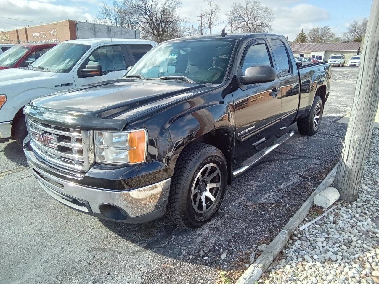 Used 2009 GMC Sierra 1500 SLE w/ Power Pack Plus image 1