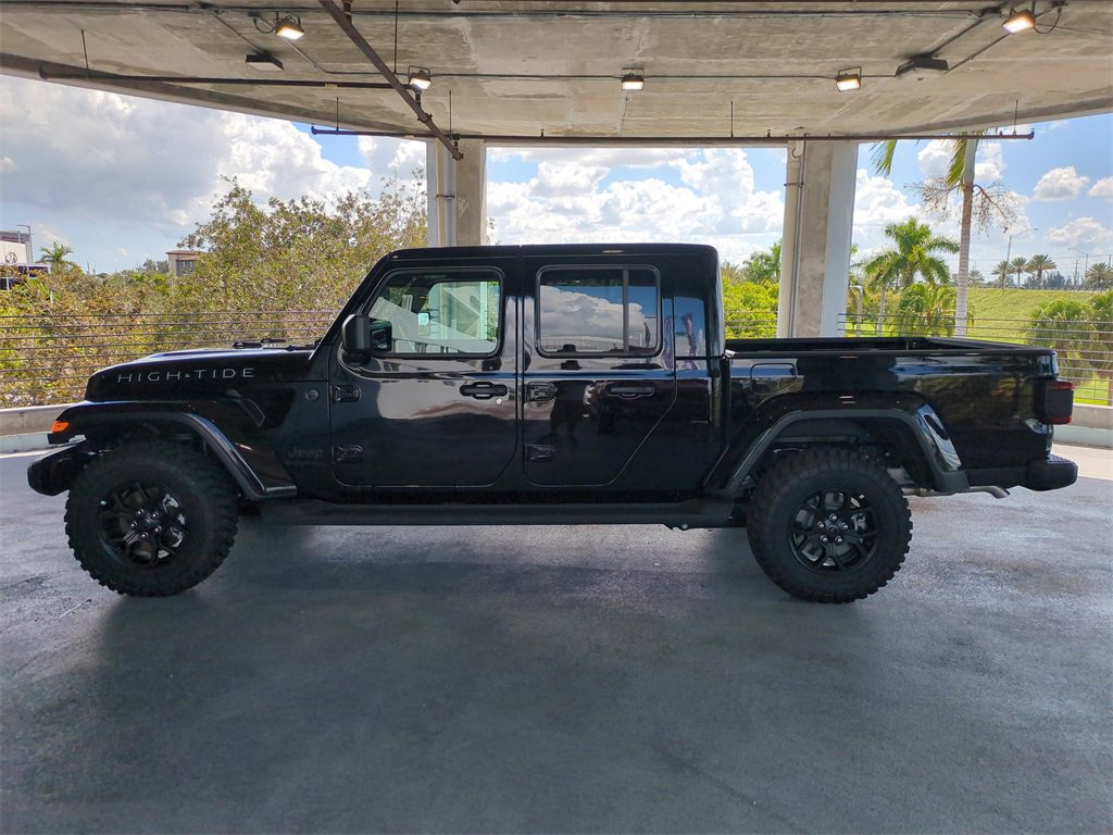 New 2025 Jeep Gladiator Sport image 8