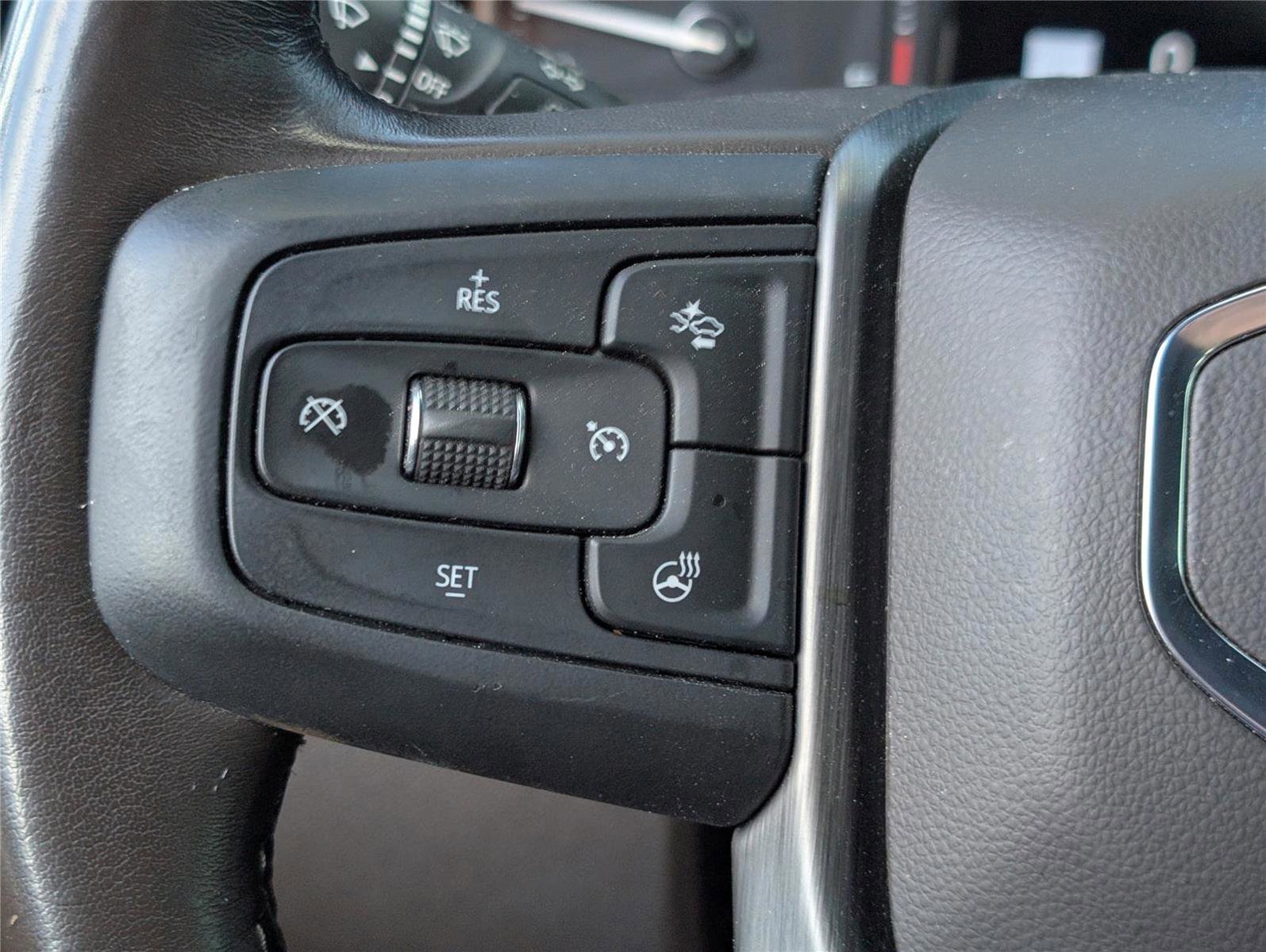 Used 2022 GMC Sierra 2500 Denali w/ Denali Ultimate Package image 23