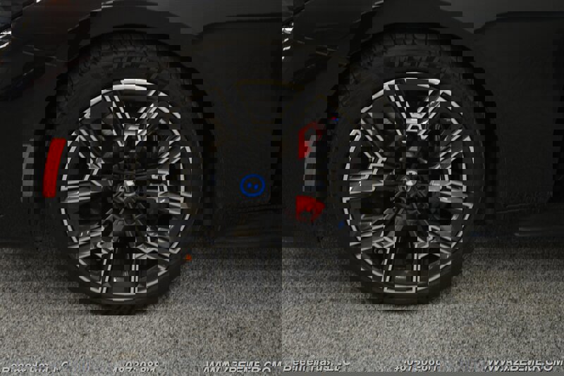 Used 2025 BMW i5 eDrive40i w/ M Sport Package image 46