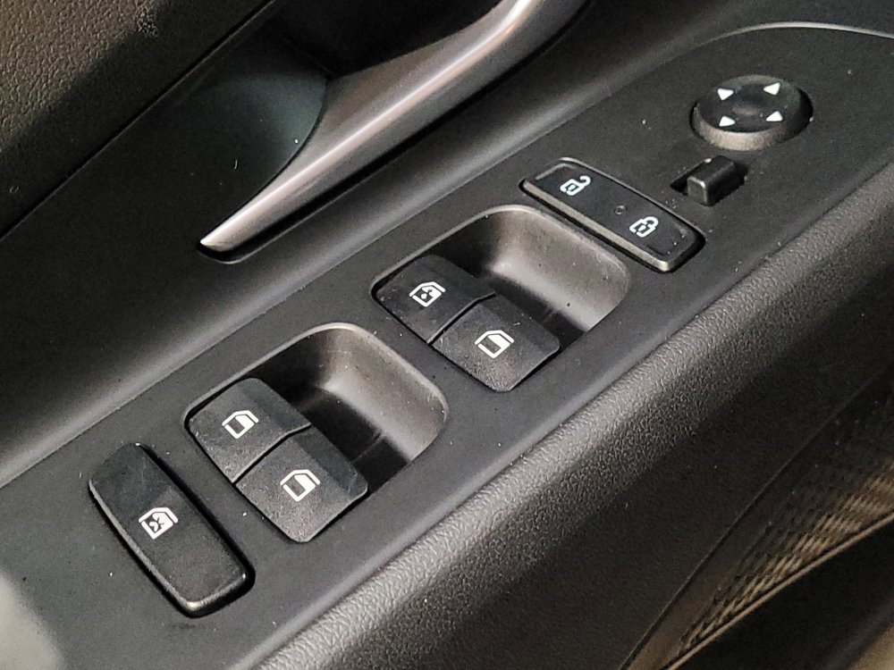 Used 2023 Hyundai Elantra SEL w/ Convenience Package image 27