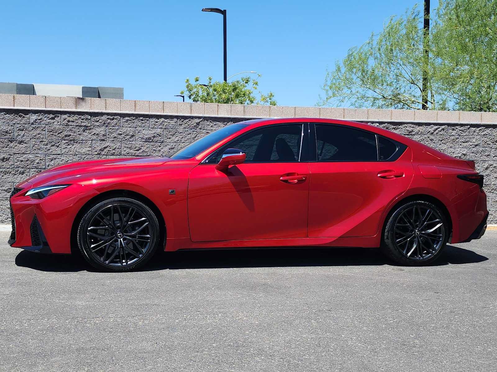 Used 2023 Lexus IS 500 RWD image 5