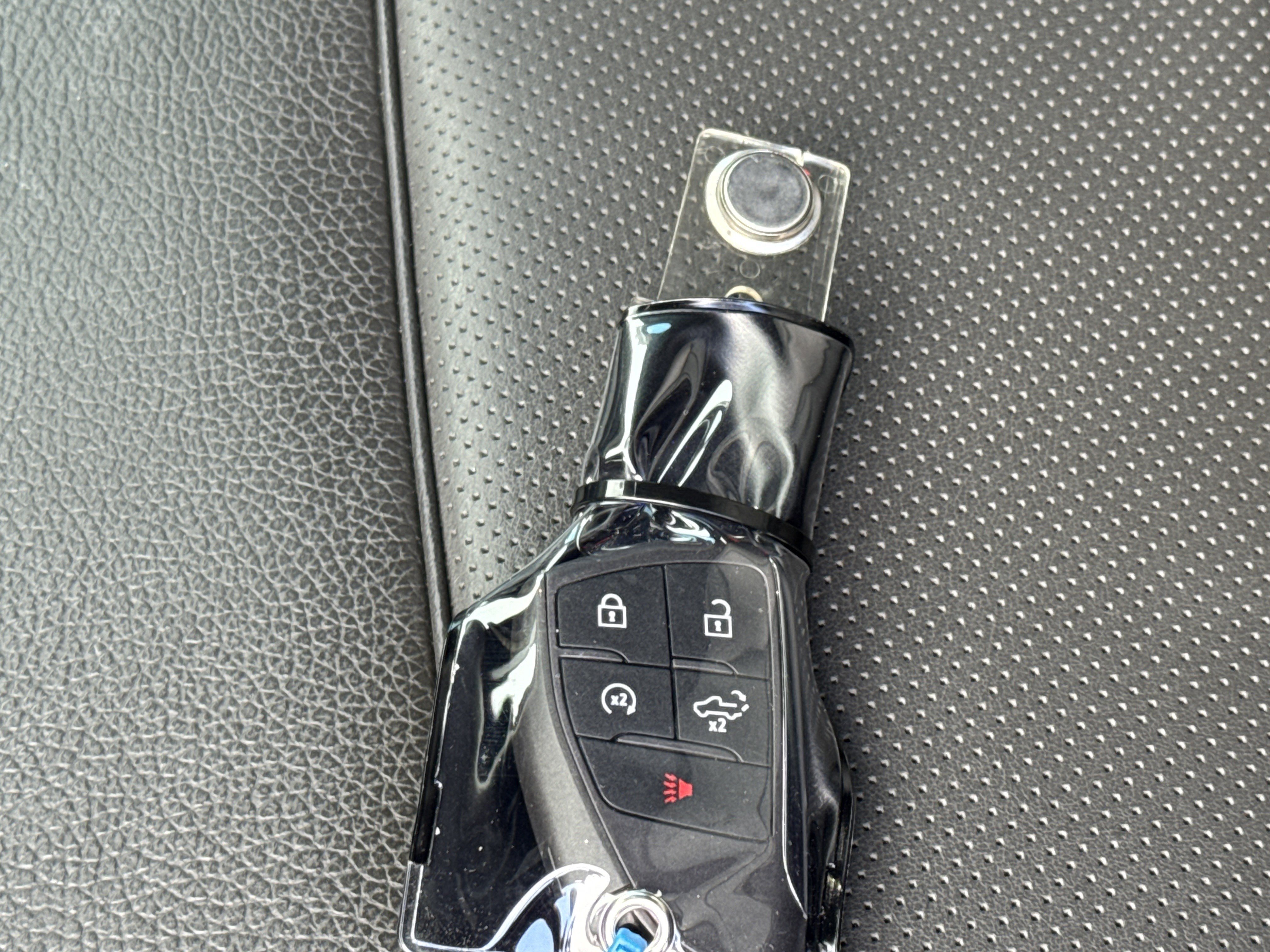 Used 2024 GMC Sierra 3500 Denali w/ Denali Reserve Package image 37