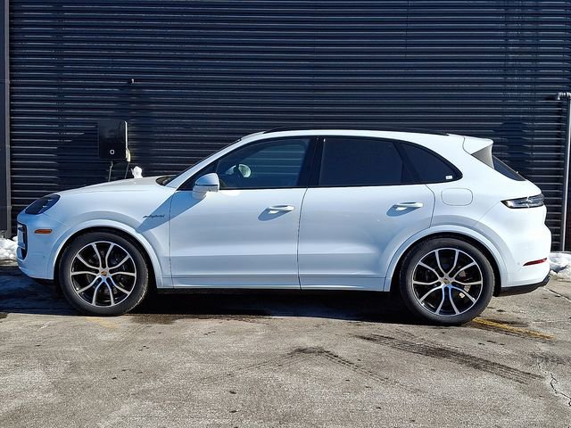 New 2026 Porsche Cayenne E-Hybrid AWD/4WD image 2