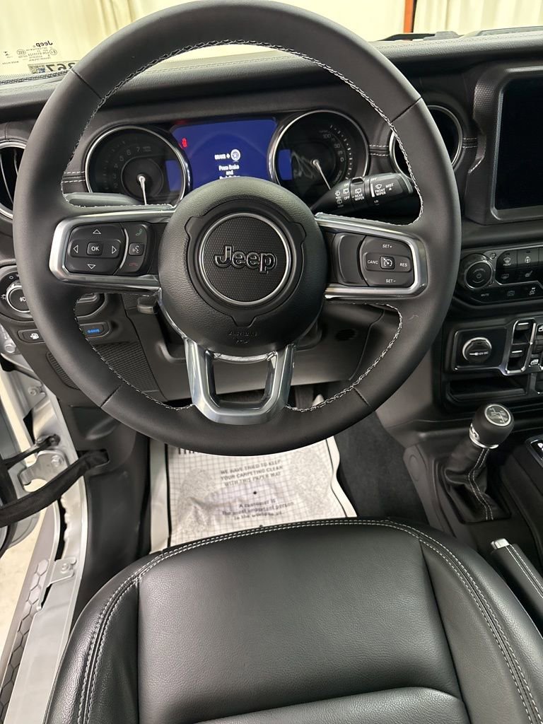 Used 2023 Jeep Wrangler Sahara 4xe w/ Cold Weather Group image 11