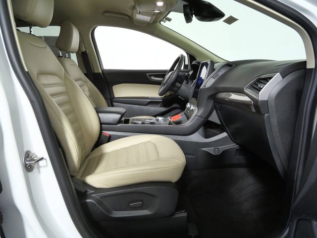 Certified 2024 Ford Edge SEL w/ Convenience Package AWD/4WD image 10