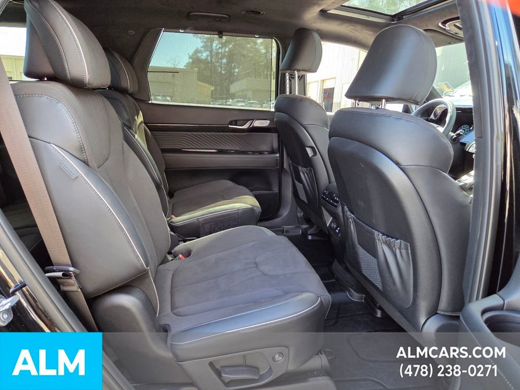 Used 2025 Hyundai Palisade Calligraphy image 15