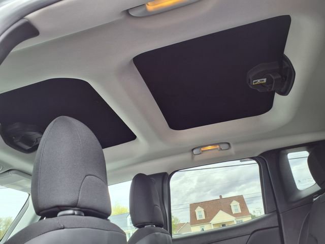 Used 2019 Jeep Renegade Altitude w/ Quick Order Package 2XM image 11