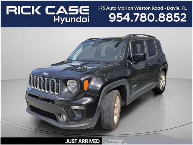Used 2019 Jeep Renegade Latitude FWD image 1